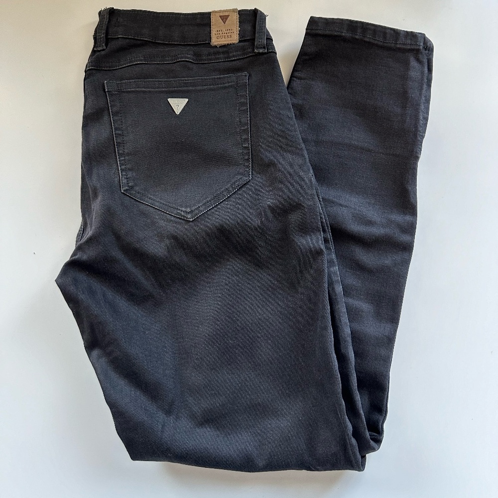 Faded Black Guess Skinny Jeans Size 30